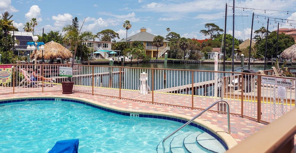 Bayview Plaza Waterfront Resort St. Pete Beach Esterno foto