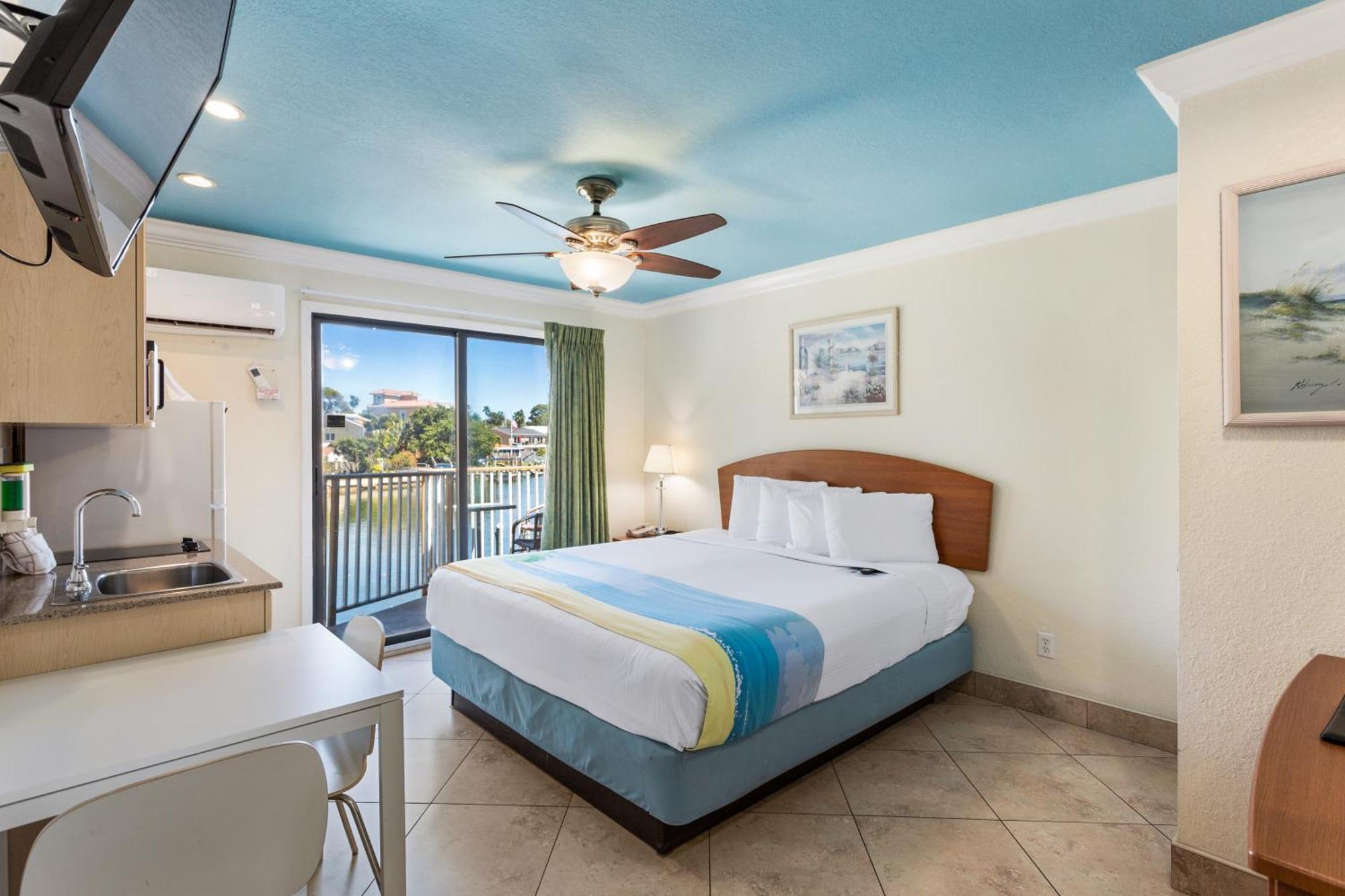Bayview Plaza Waterfront Resort St. Pete Beach Camera foto