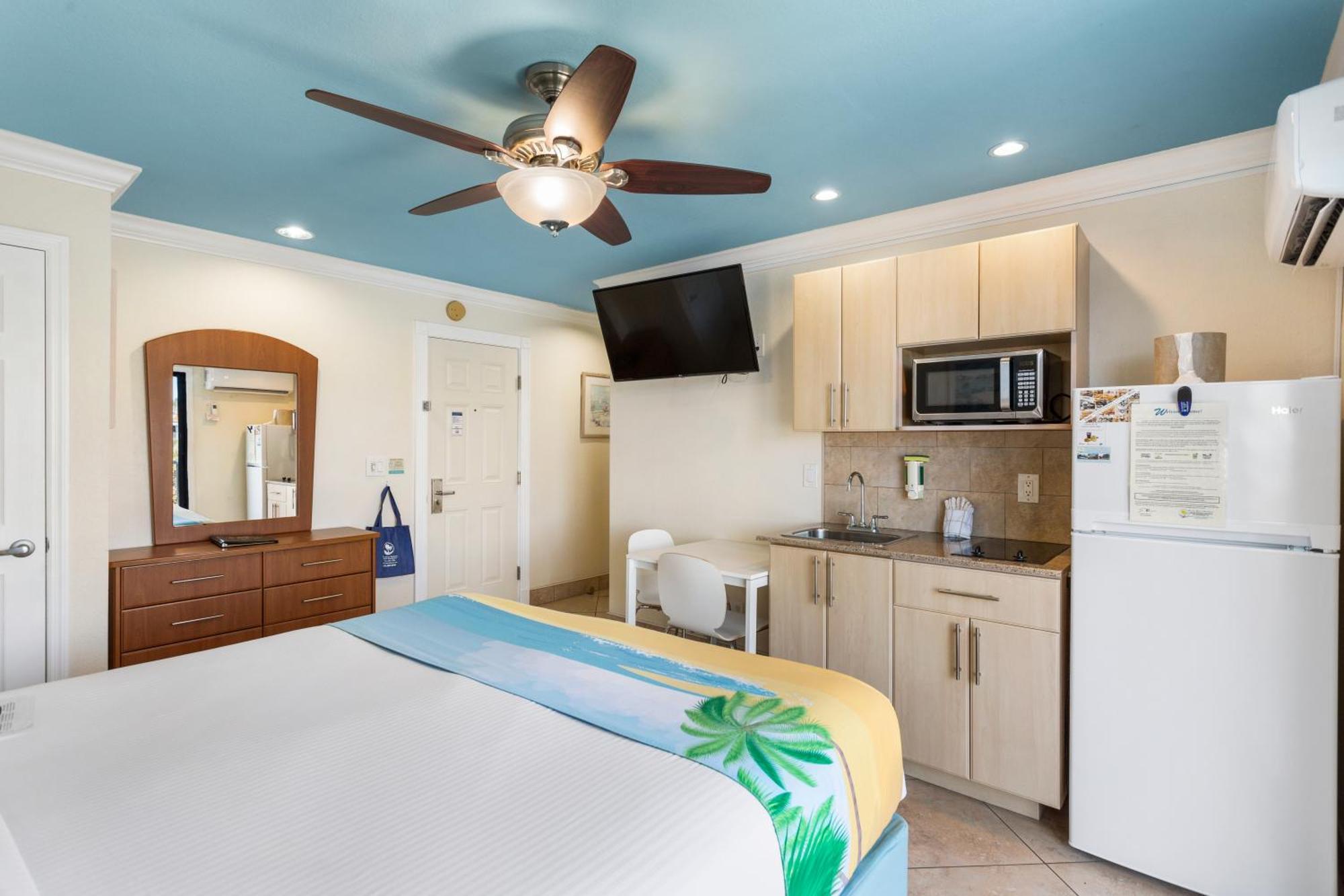 Bayview Plaza Waterfront Resort St. Pete Beach Camera foto