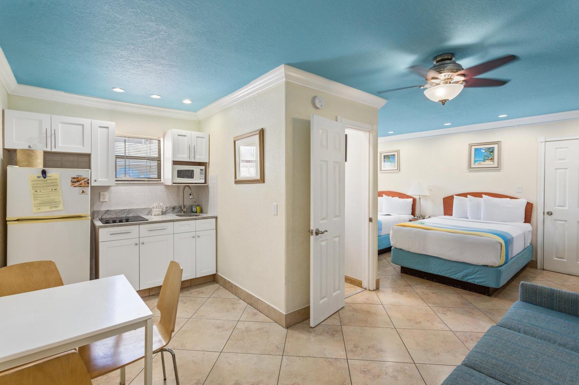 Bayview Plaza Waterfront Resort St. Pete Beach Camera foto