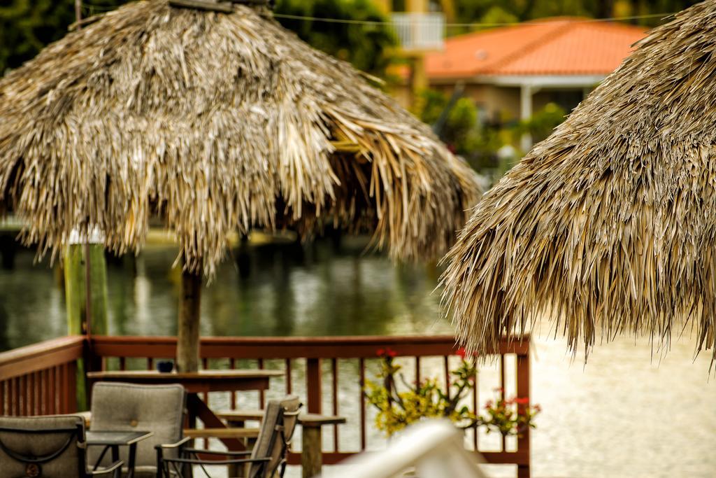 Bayview Plaza Waterfront Resort St. Pete Beach Esterno foto
