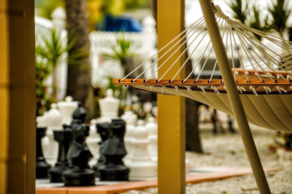 Bayview Plaza Waterfront Resort St. Pete Beach Esterno foto