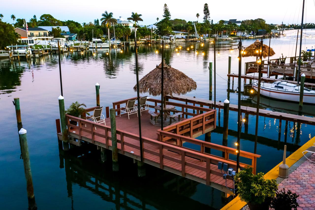 Bayview Plaza Waterfront Resort St. Pete Beach Esterno foto